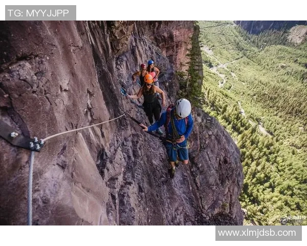 攀岩技术深度解析:杭州攀岩队的训练与比赛策略探讨 攀岩技术深度解析:杭州攀岩队的训练与比赛策略探讨